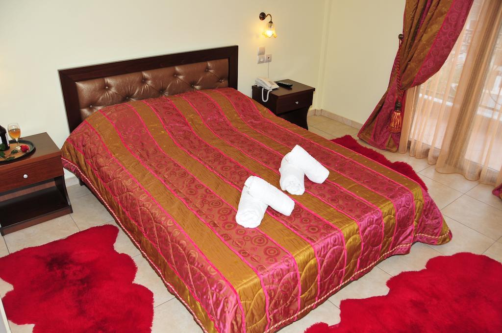 Hotel Gogos กาลัมปากา ห้อง รูปภาพ